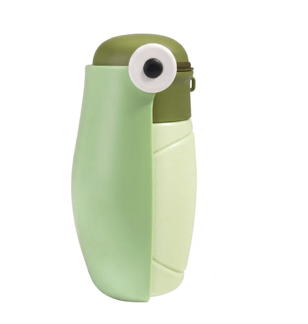 AquaPaw One-Hand Dog Water Bottle with Built-In Drinking Trough - Image 10